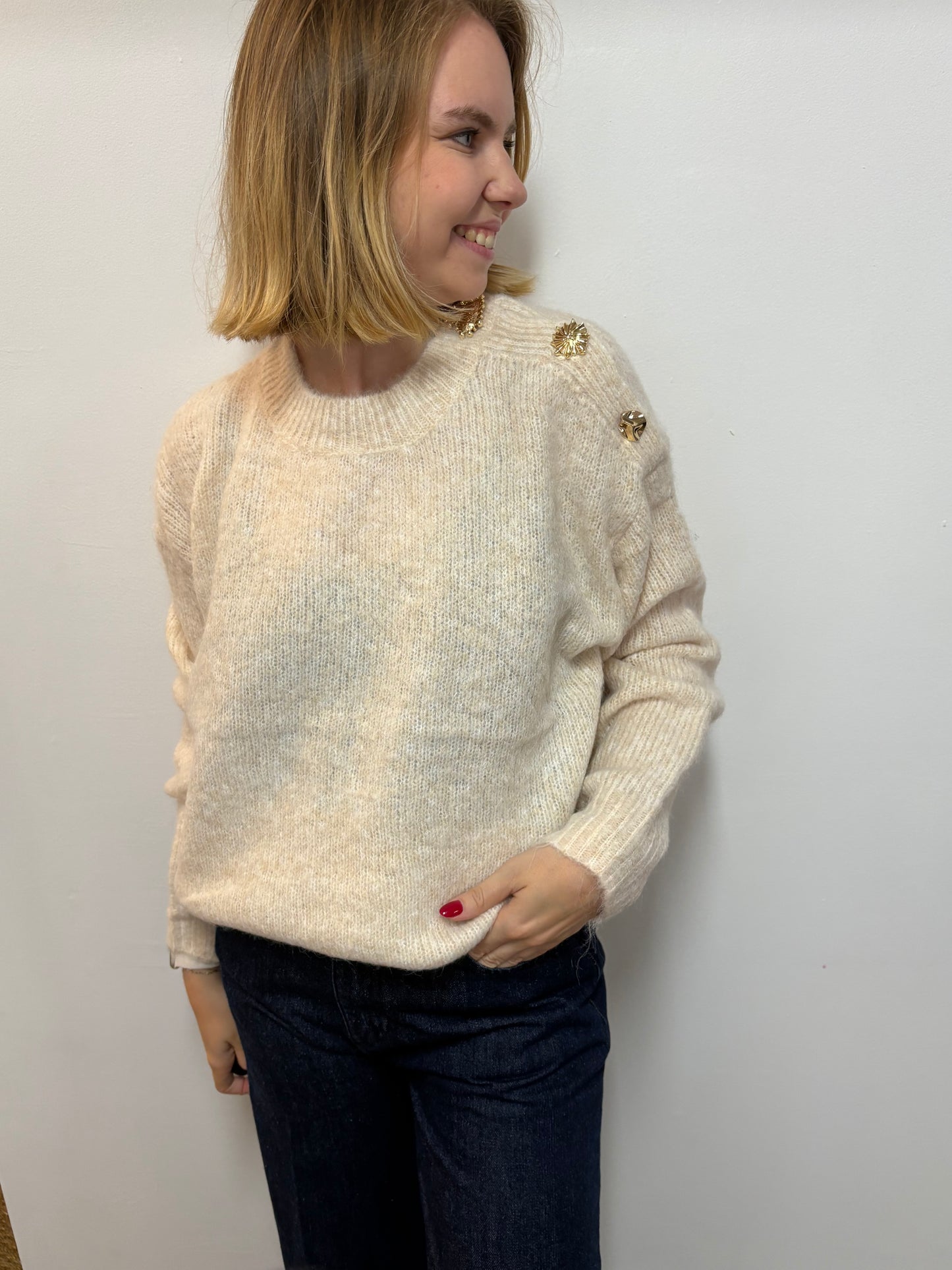 Pull Lila beige